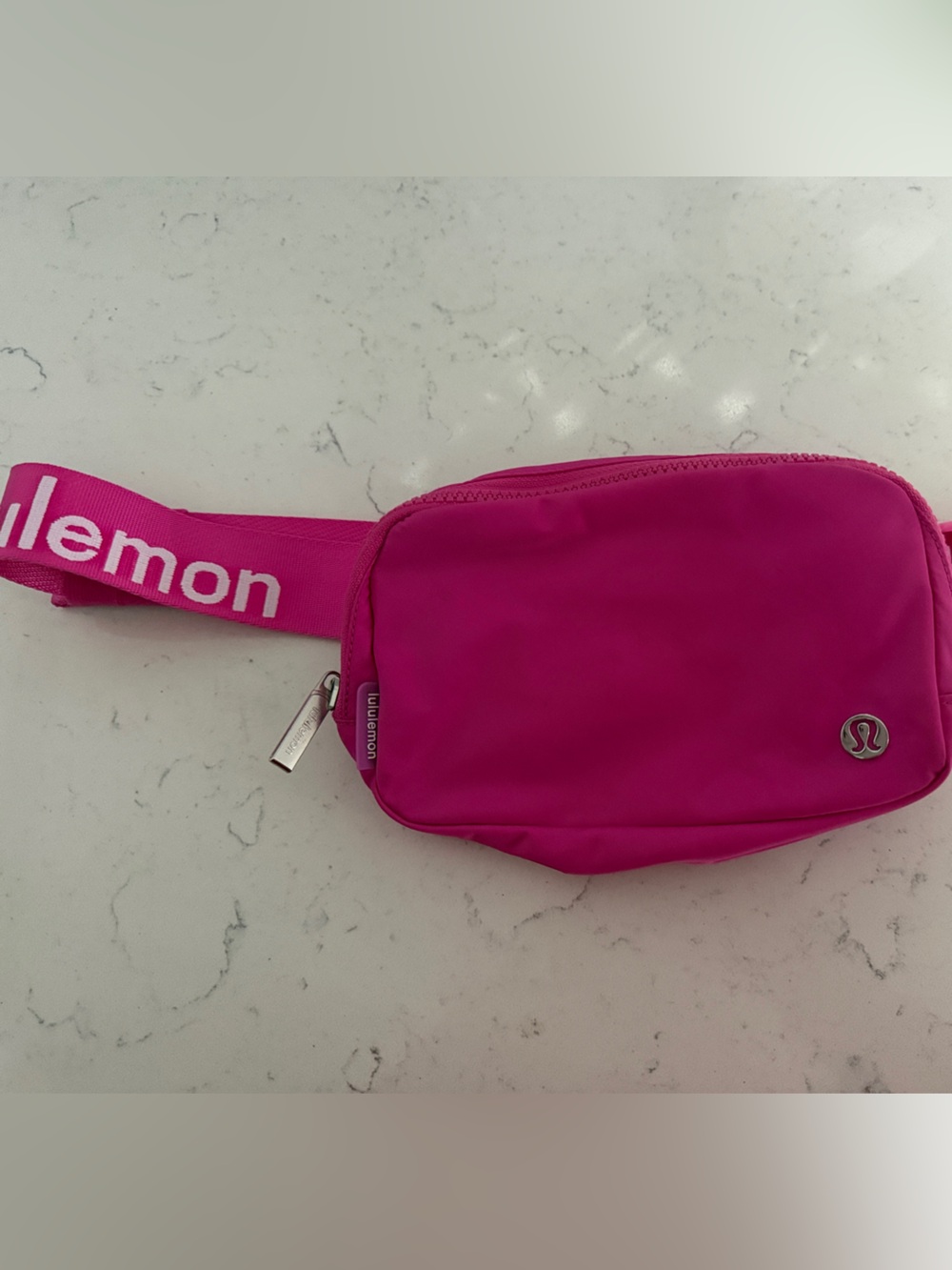 lululemon athletica pink belt bag